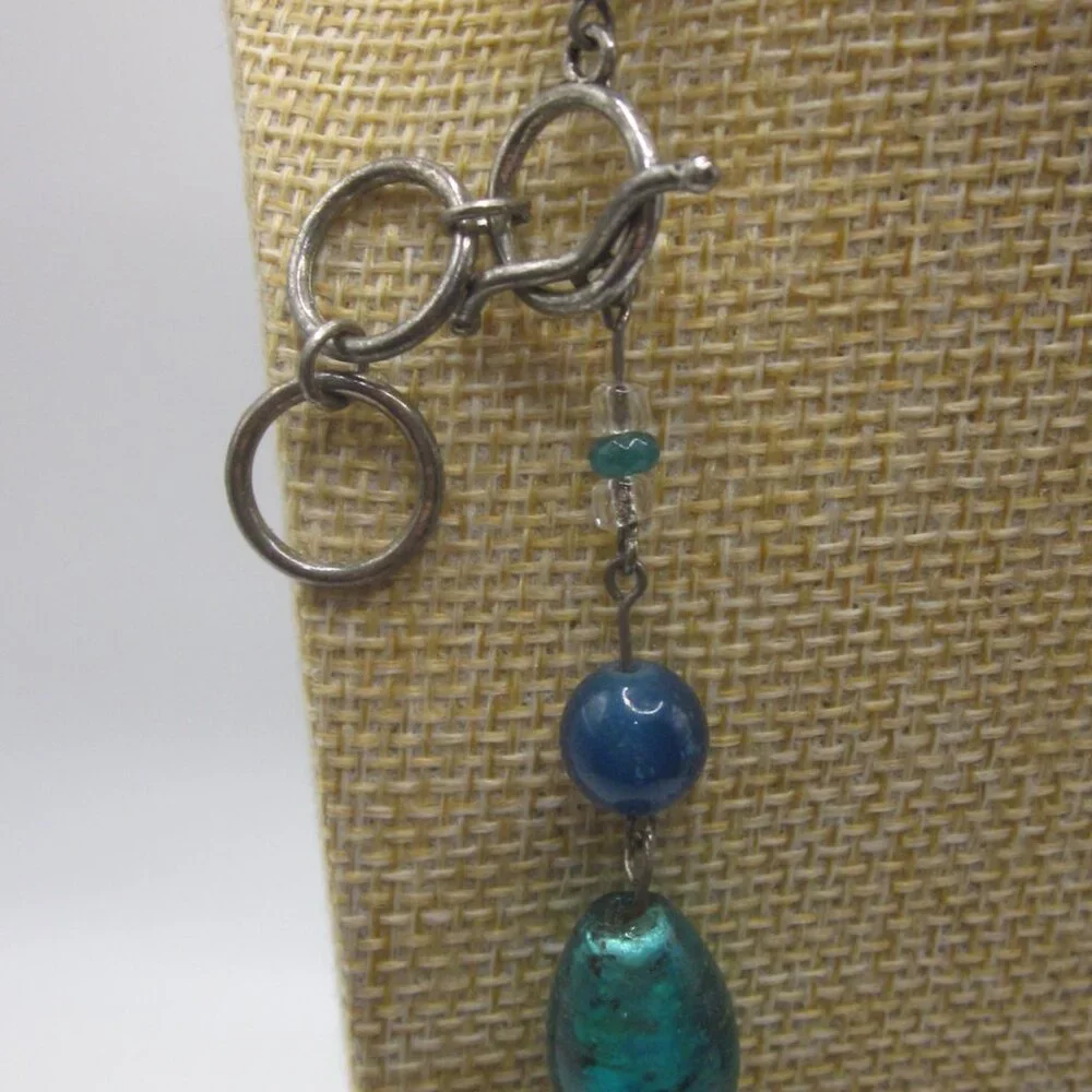 Blue Green Glass Necklace Ocean Look - Picture 3 of 4